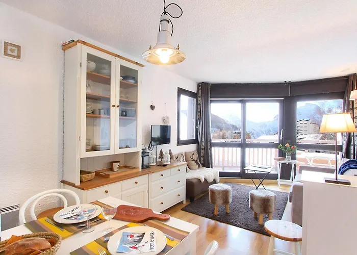 Viking By Leavetown Vacations Les Deux Alpes